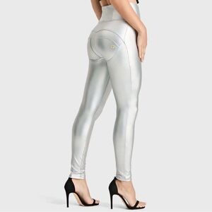 Freddy WR.UP Silver Metallic Faux Leather Pants Size 4 Shaping
ONLY WORN ONCE!